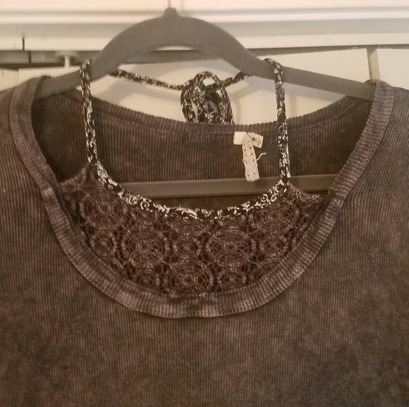 Gimmicks Top Size M - Picture 1 of 5